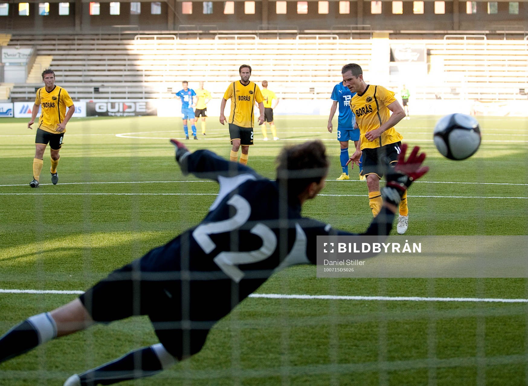 Martin Ericsson, Elfsborg, gör mål på straff