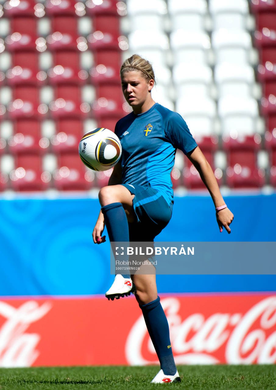 Olivia Schough