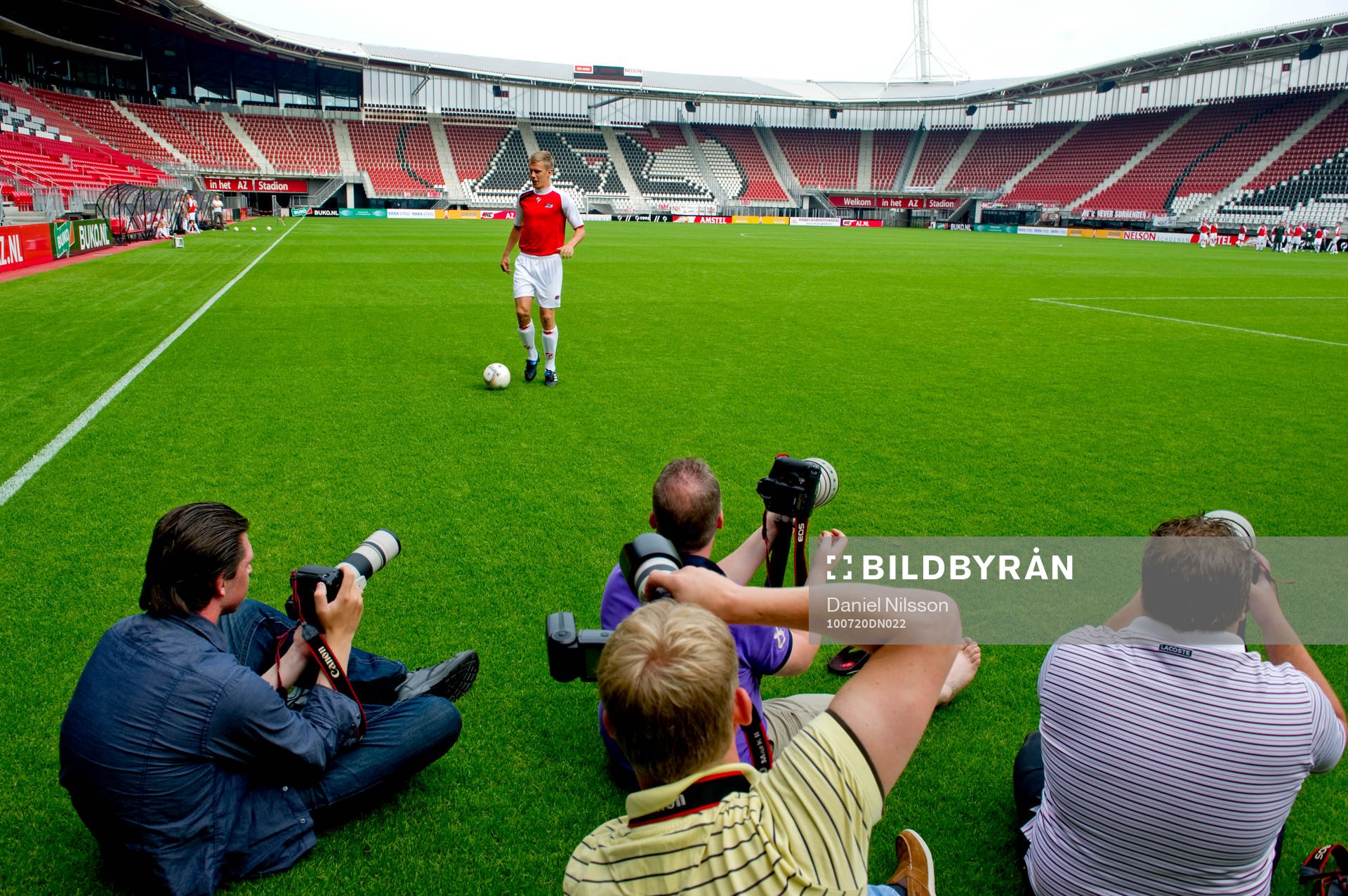 Pontus Wernbloom, inne på arenan AZ Stadion blir