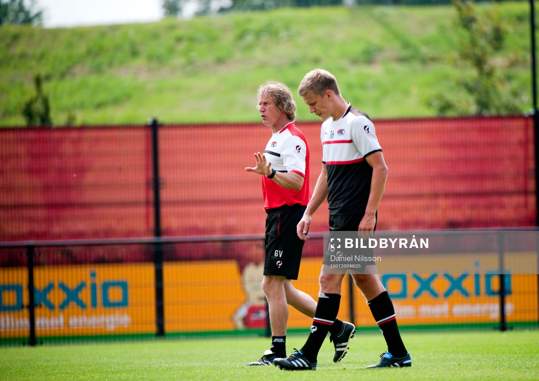 Pontus Wernbloom pratar med tränare Gertjan Verbeek