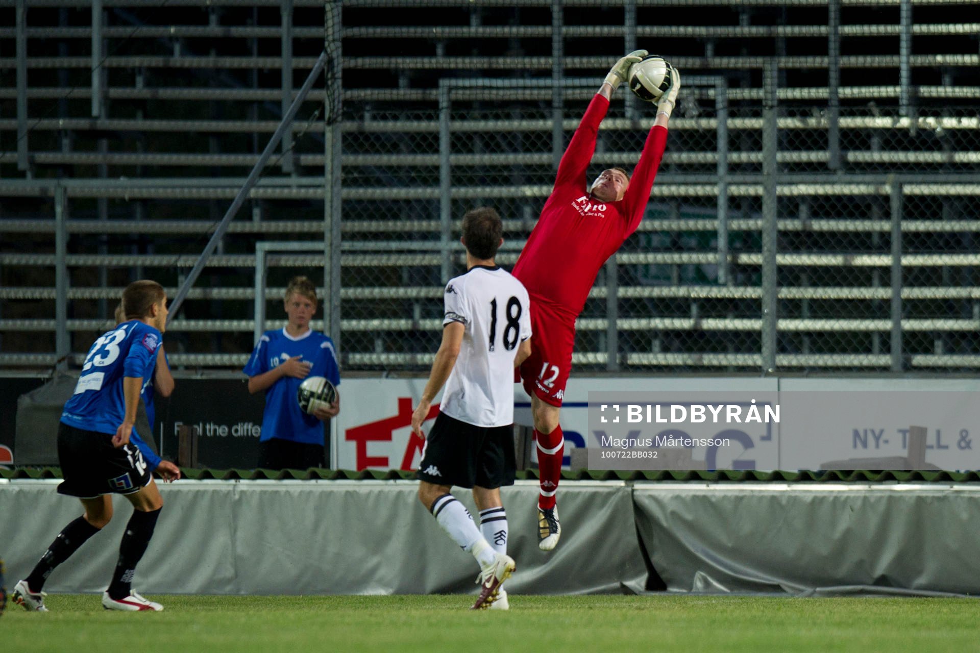 David Stockdale, Aaron Hughes, Fulham, Pehr Andersson,