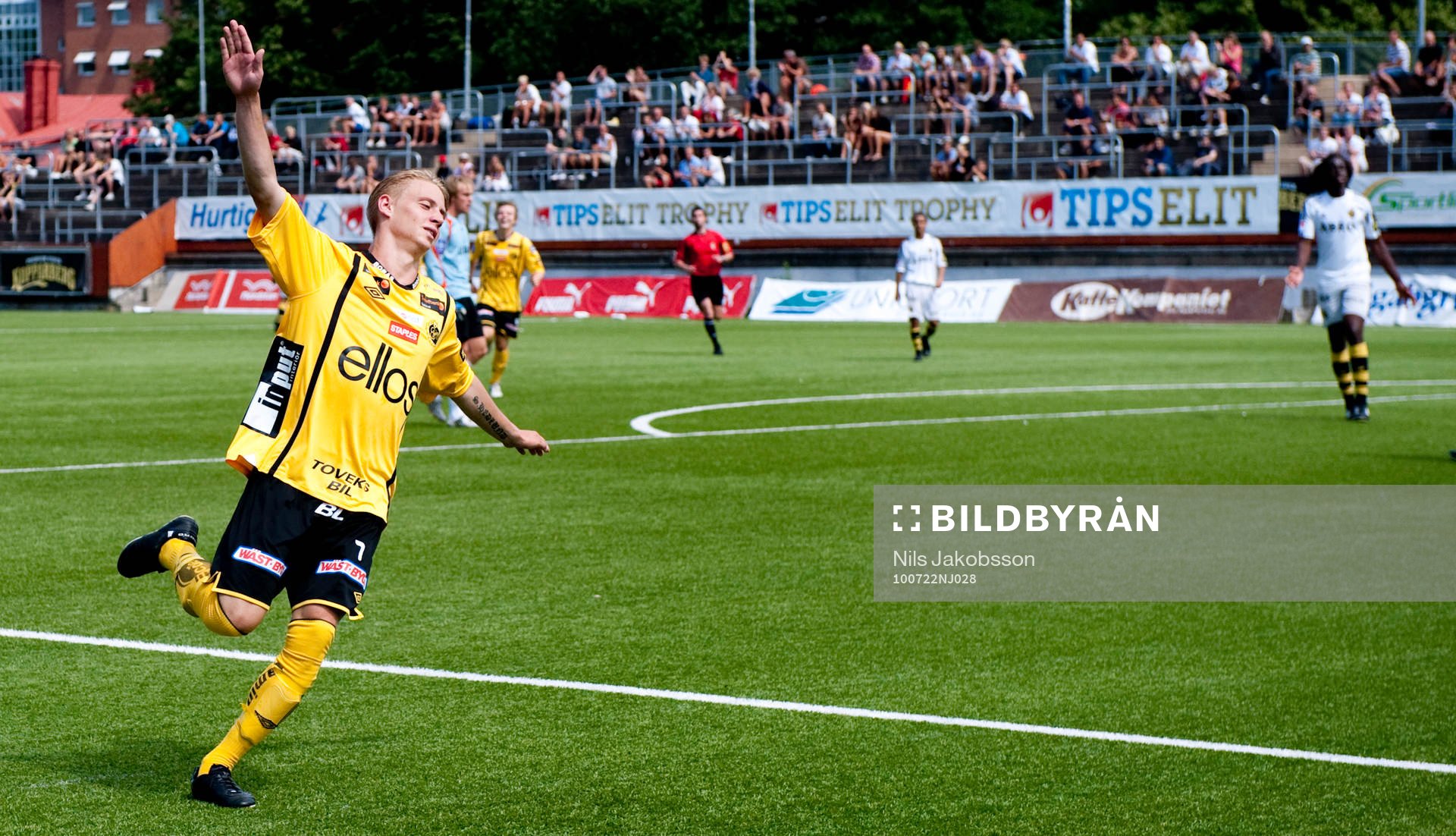 P17, Elfsborg - AIK: Simon Hedlund gör 2-0, jubel