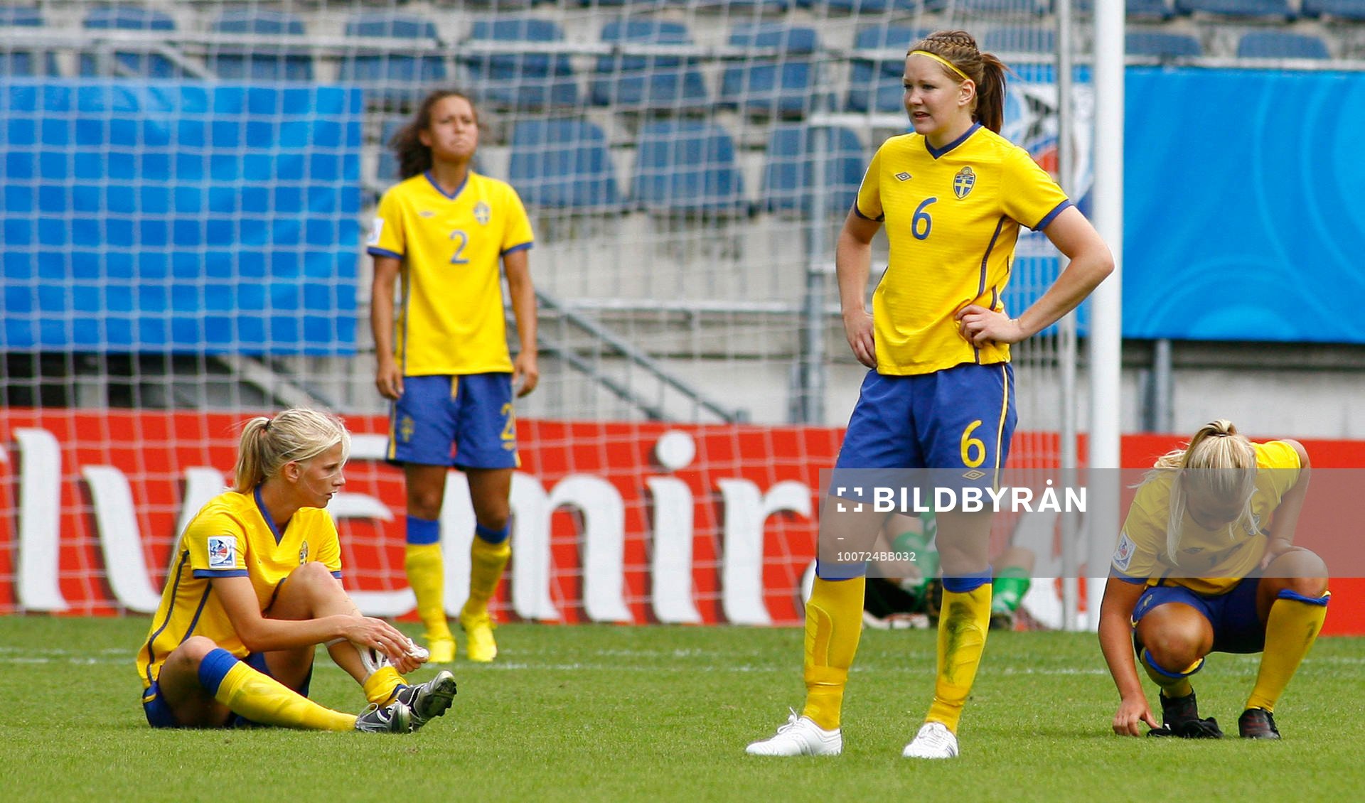 Sofia Jakobsson och Mia Carlsson, Sverige, depp
