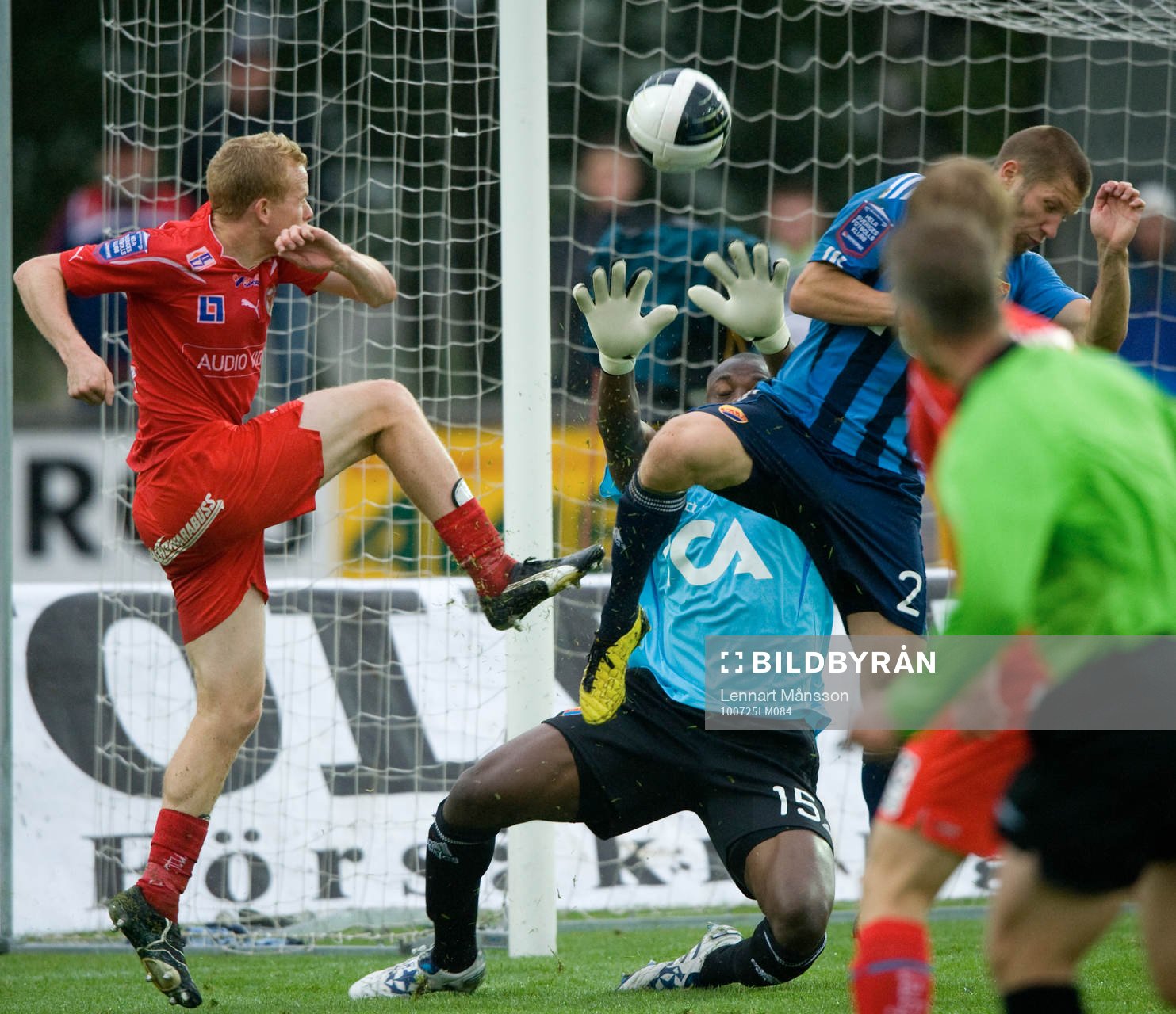 Pa Dembo Touray, målvat, Djurgården, räddar framför