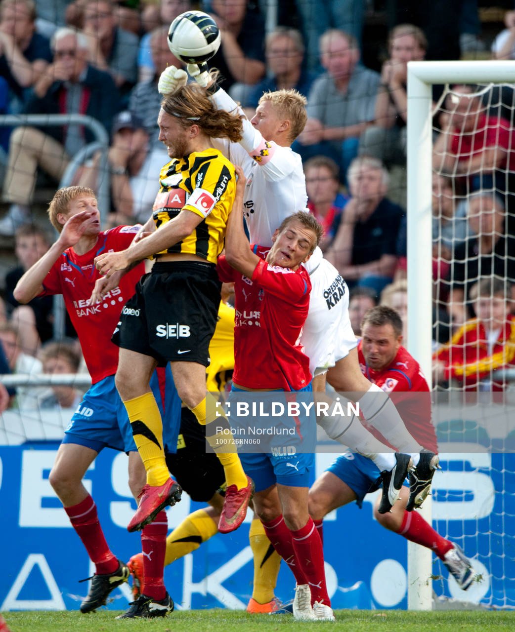 Emil Wahlström, Häcken nick mot Pär Hansson, Målvakt