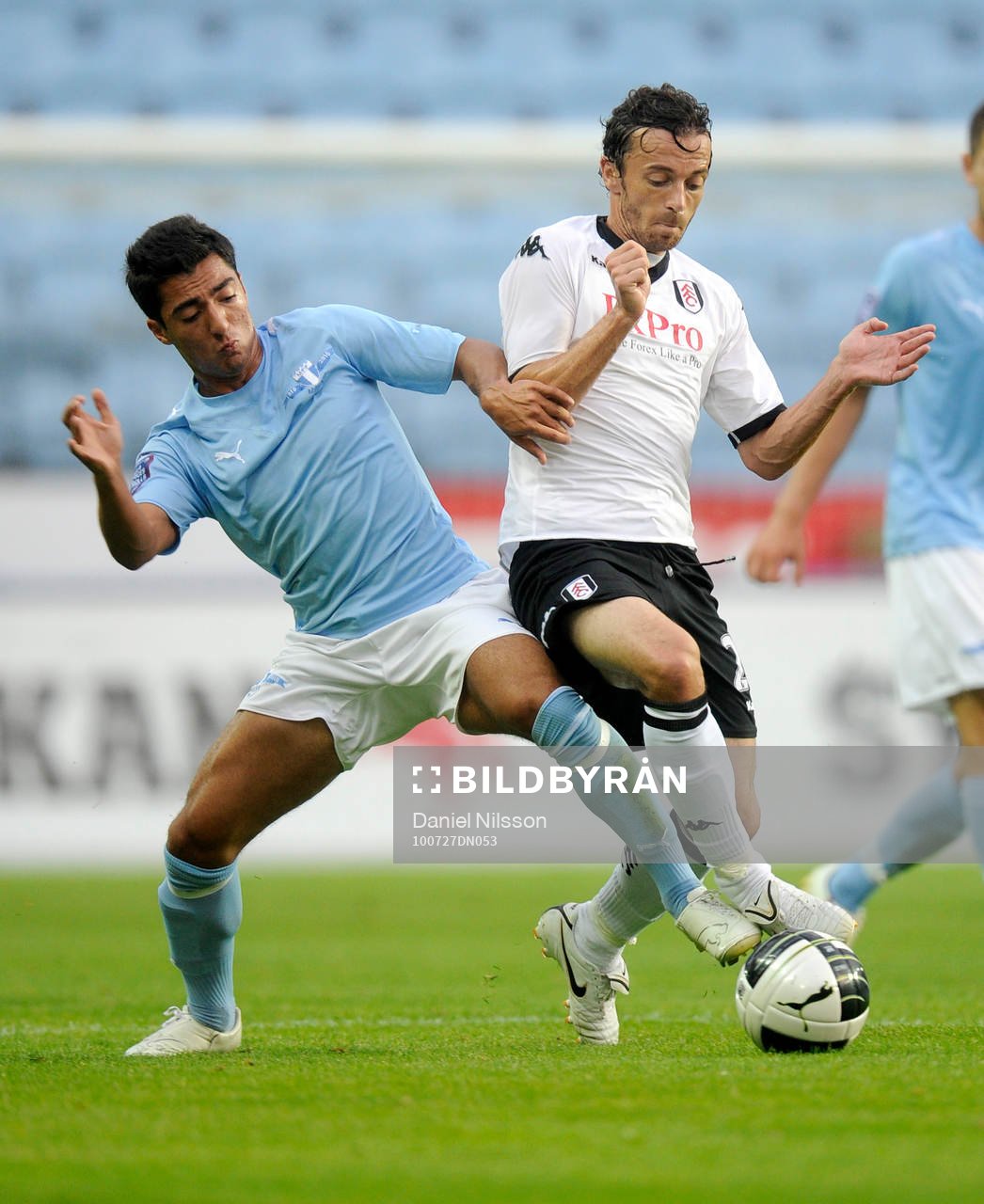Jiloan Hamad , Malmö och Simon Davies, Fulham