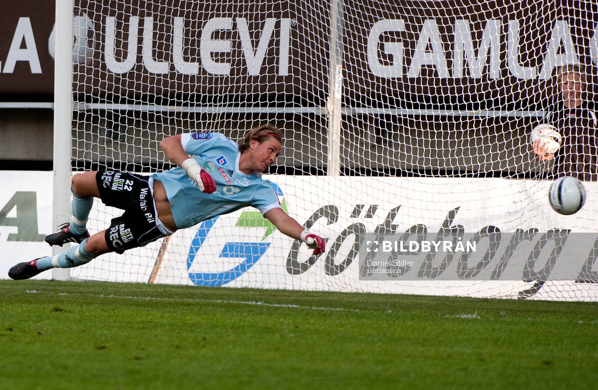 Sebastian Karsson, målvakt Degerfors, släpper in 1-0