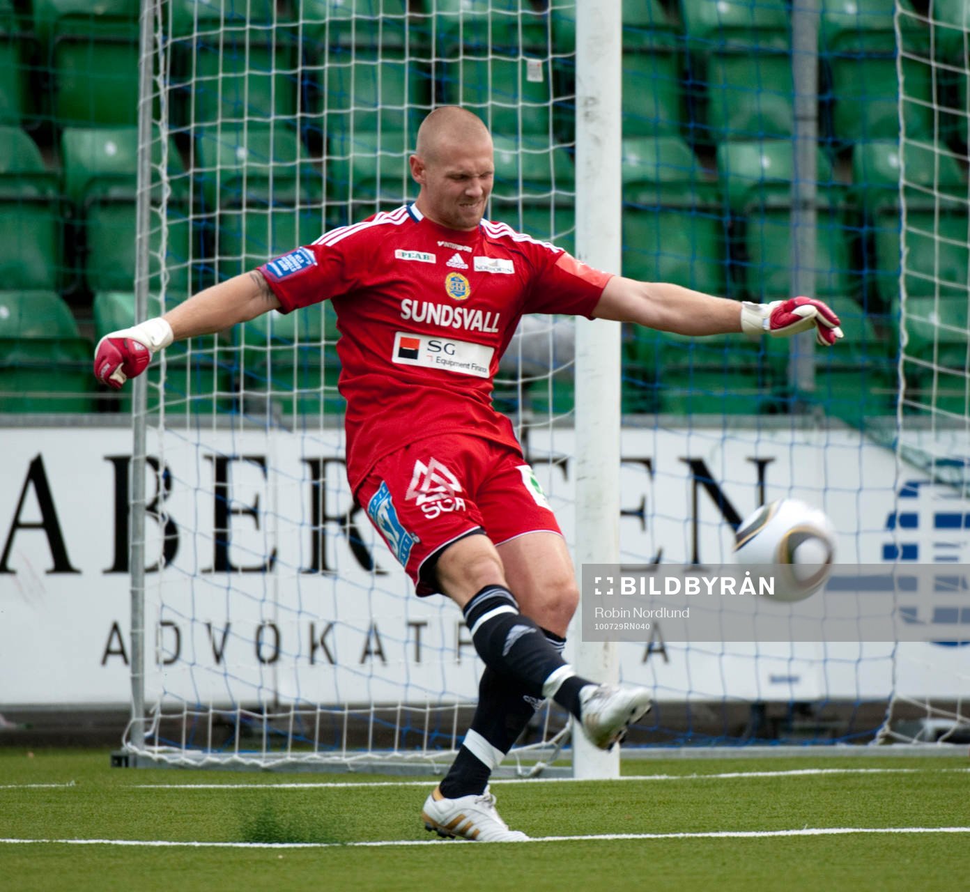 Tommy Naurin, Målvakt Sundsvall