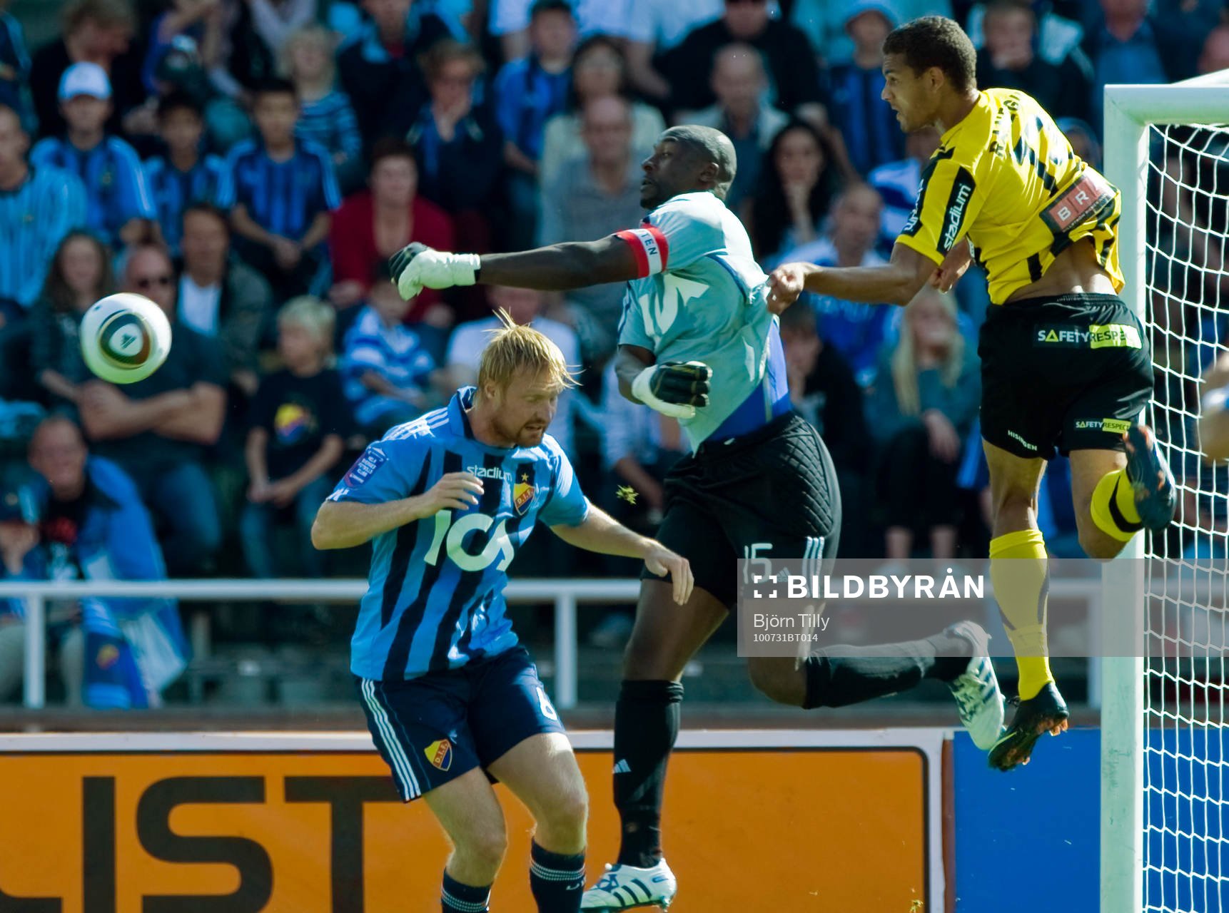 Jani Lyyski, Pa Dembo Touray, målvakt, Djurgården och