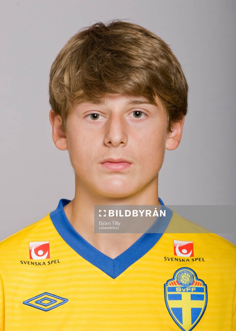 Arber Zeneli, Sverige