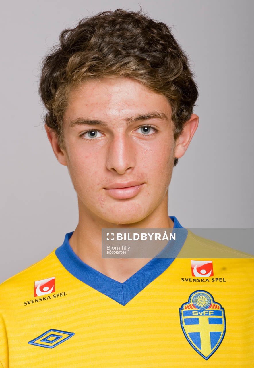 Philip Charnouby, Sverige