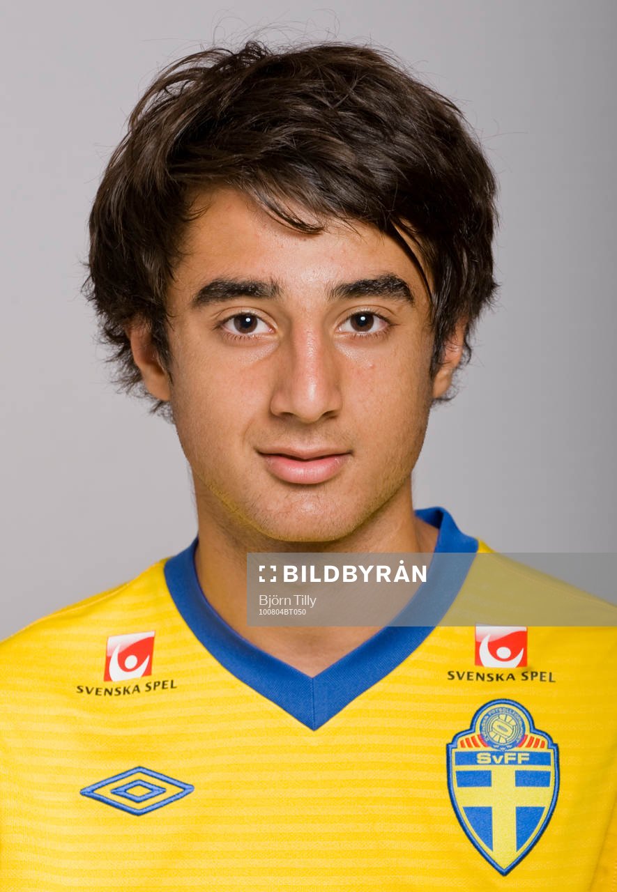 Shkar Nawzad, Sverige