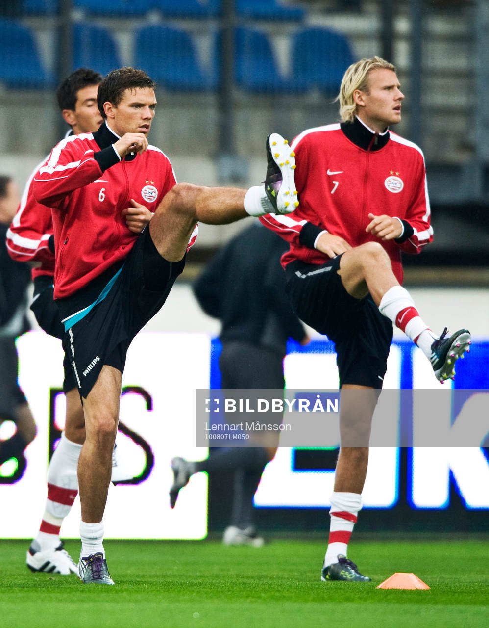 Marcus Berg och Ola Toivonen, uppvärmning