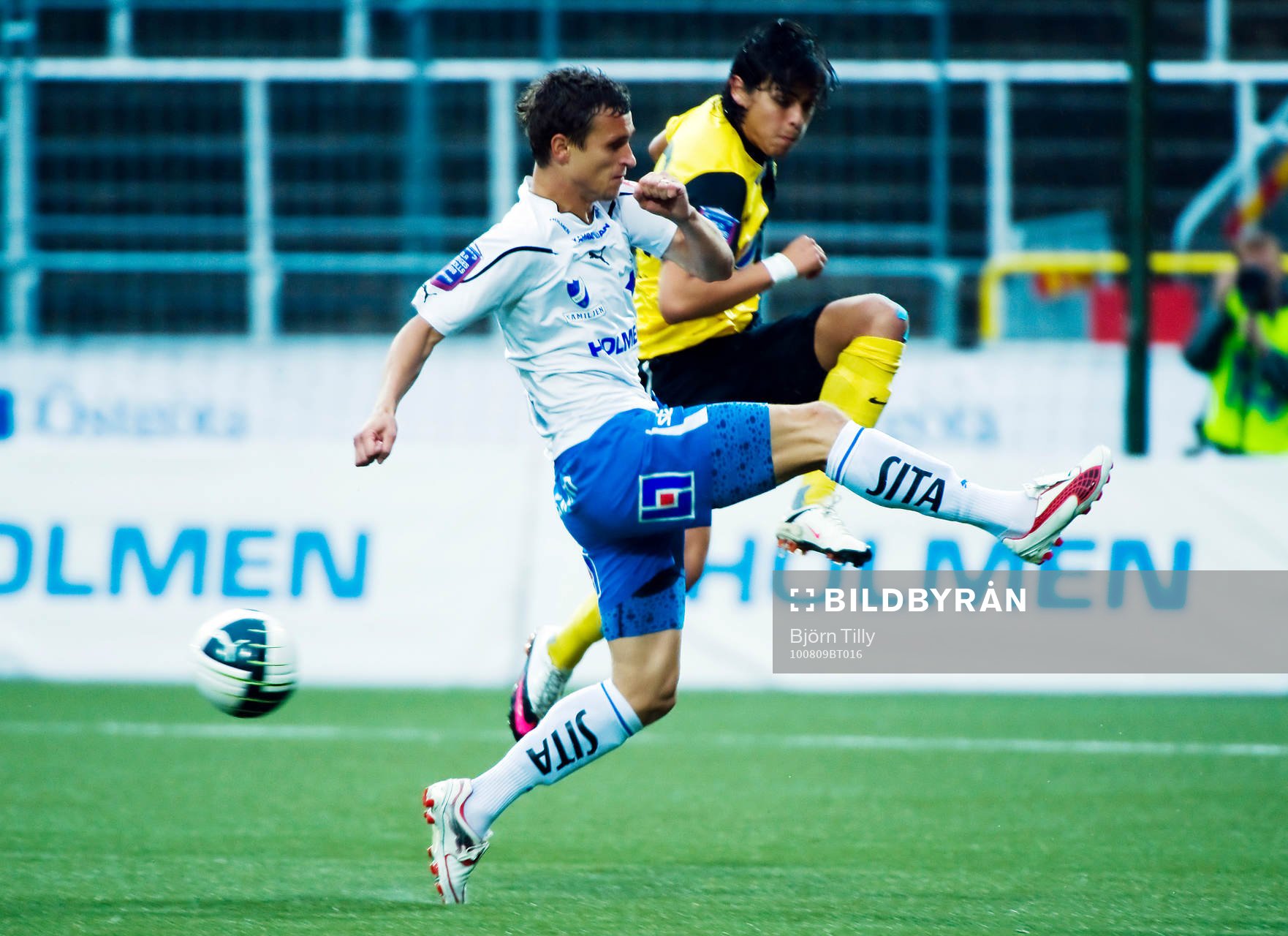 Sphetim Hasani,  Norrköping och Mauro Saez Jarpa, Hammarby