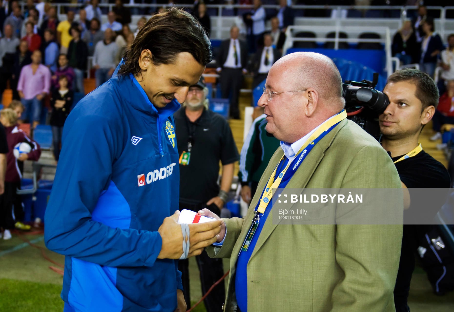 Zlatan Ibrahimovic, Sverige matchens lirare och Posten