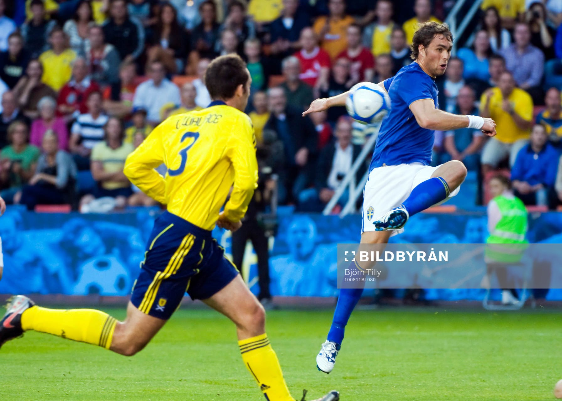Lee Wallace, Skottland och Johan Elmander, Sverige
