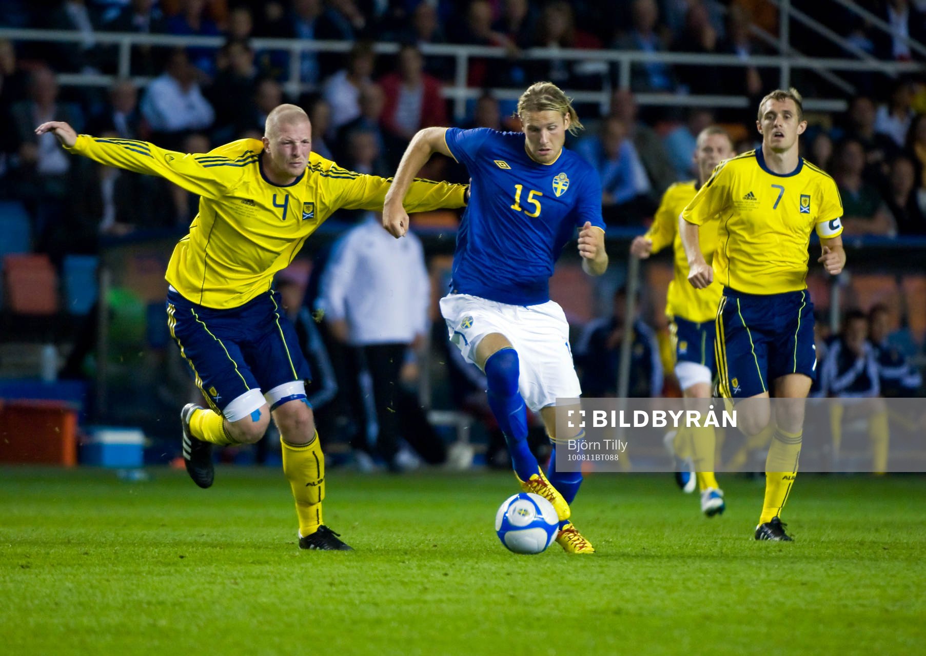 Gary Kenneth, Skottland, Ola Toivonen, Sverige och Darren