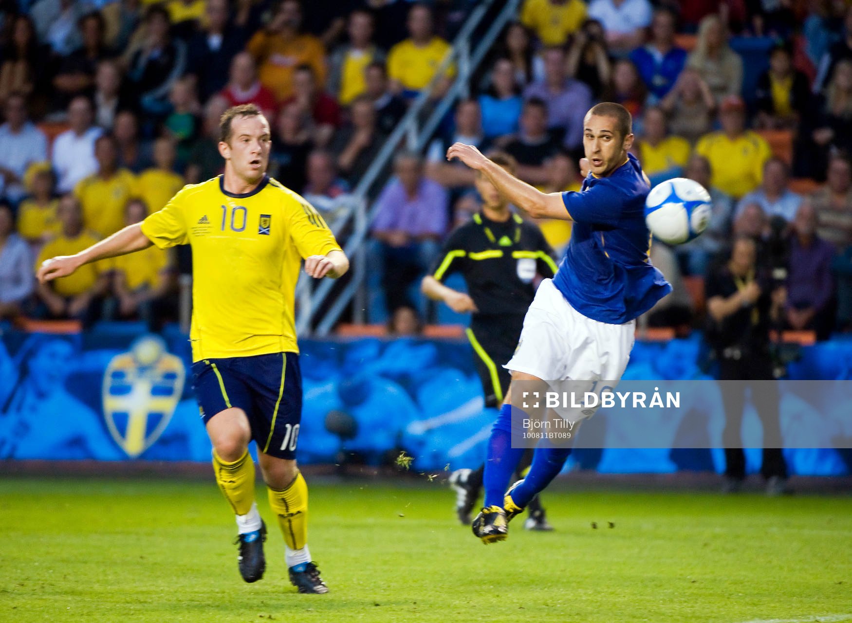 Charlie Adam, Skottland och Emir Bajrami, Sverige som gör