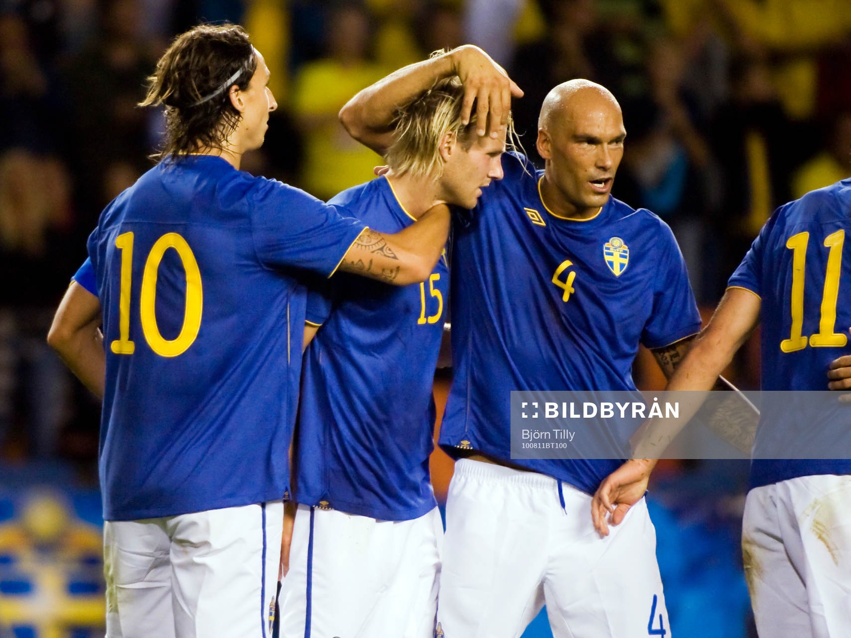  Zlatan Ibrahimovic, Ola Toivonen och Daniel Majstorovic, Sverige efter 3-0, jubel.