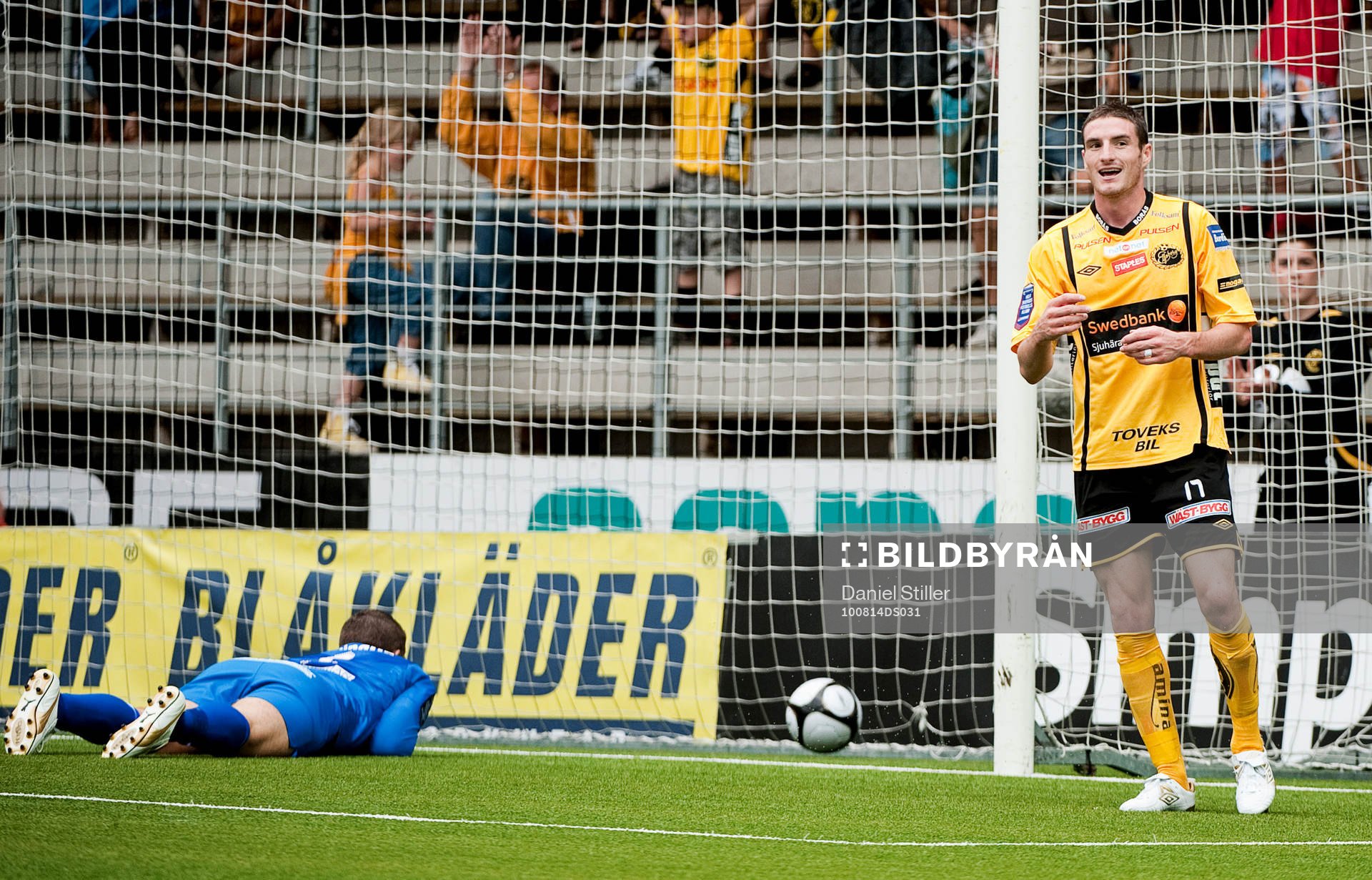 James Keene, Elfsborg, gör 4-1. Petter Wastå, målvakt
