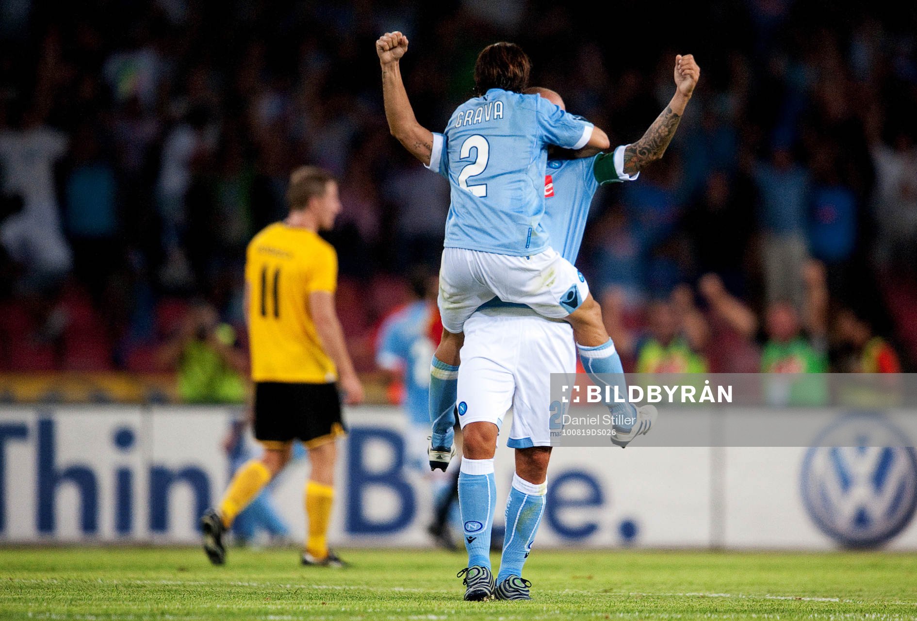 Ezequiel Lavezzi och Gianluca Grava, Napoli (Jubel)
