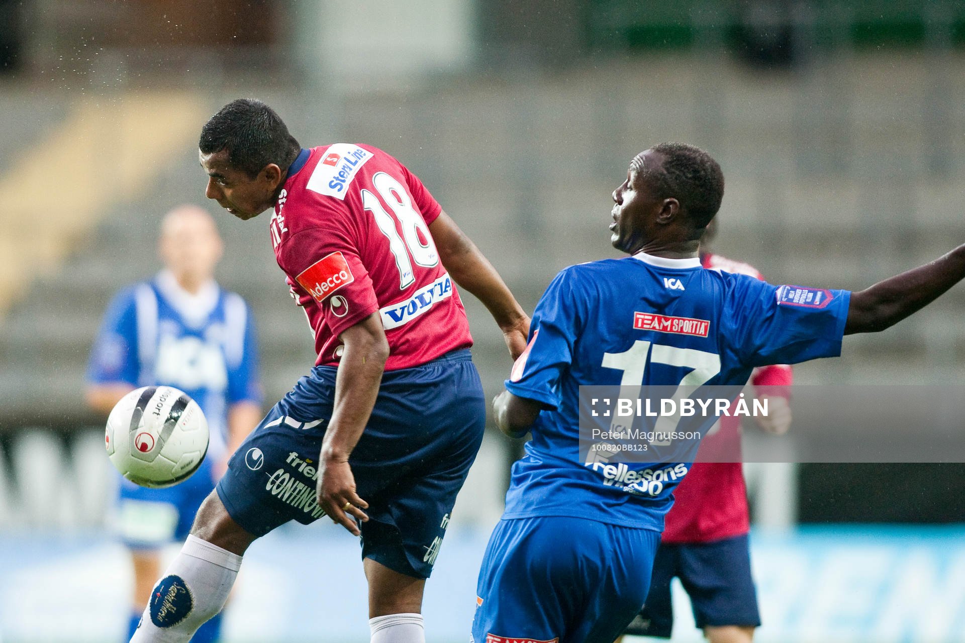 Alvaro Santos, ÖIS och Oliver Karekezi, Öster
