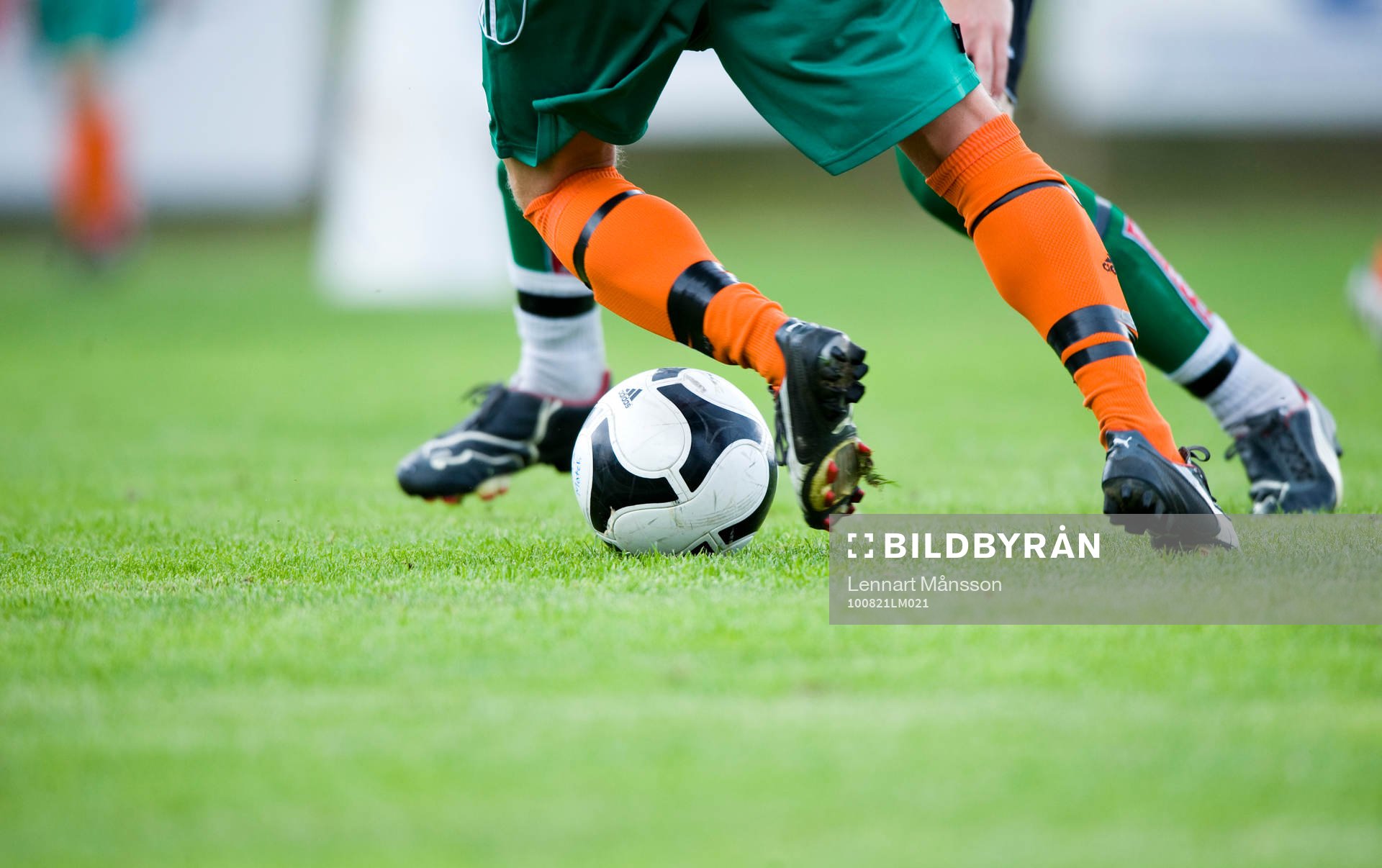 Dribbling, fot, boll, gräsmatta, fotbollssko, fotbollsskor