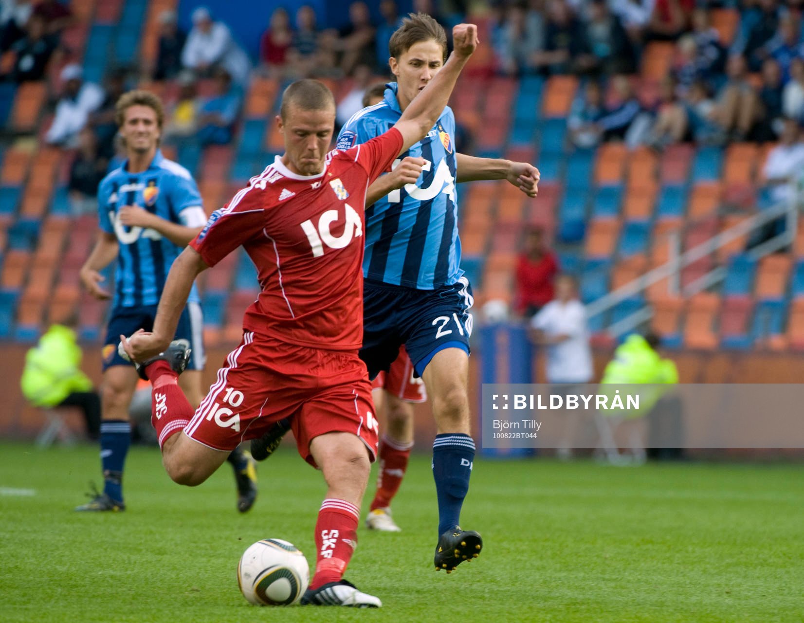 Ragnar Sigurdsson, Göteborg och Joel Perovuo, Djurgården