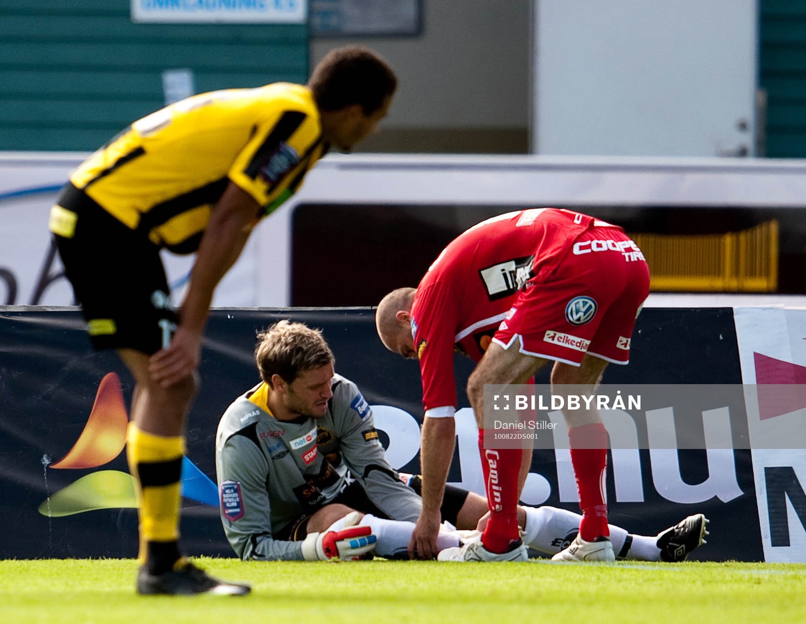 Jesper Christiansen, målvakt IF Elfsborg, får utgå pga