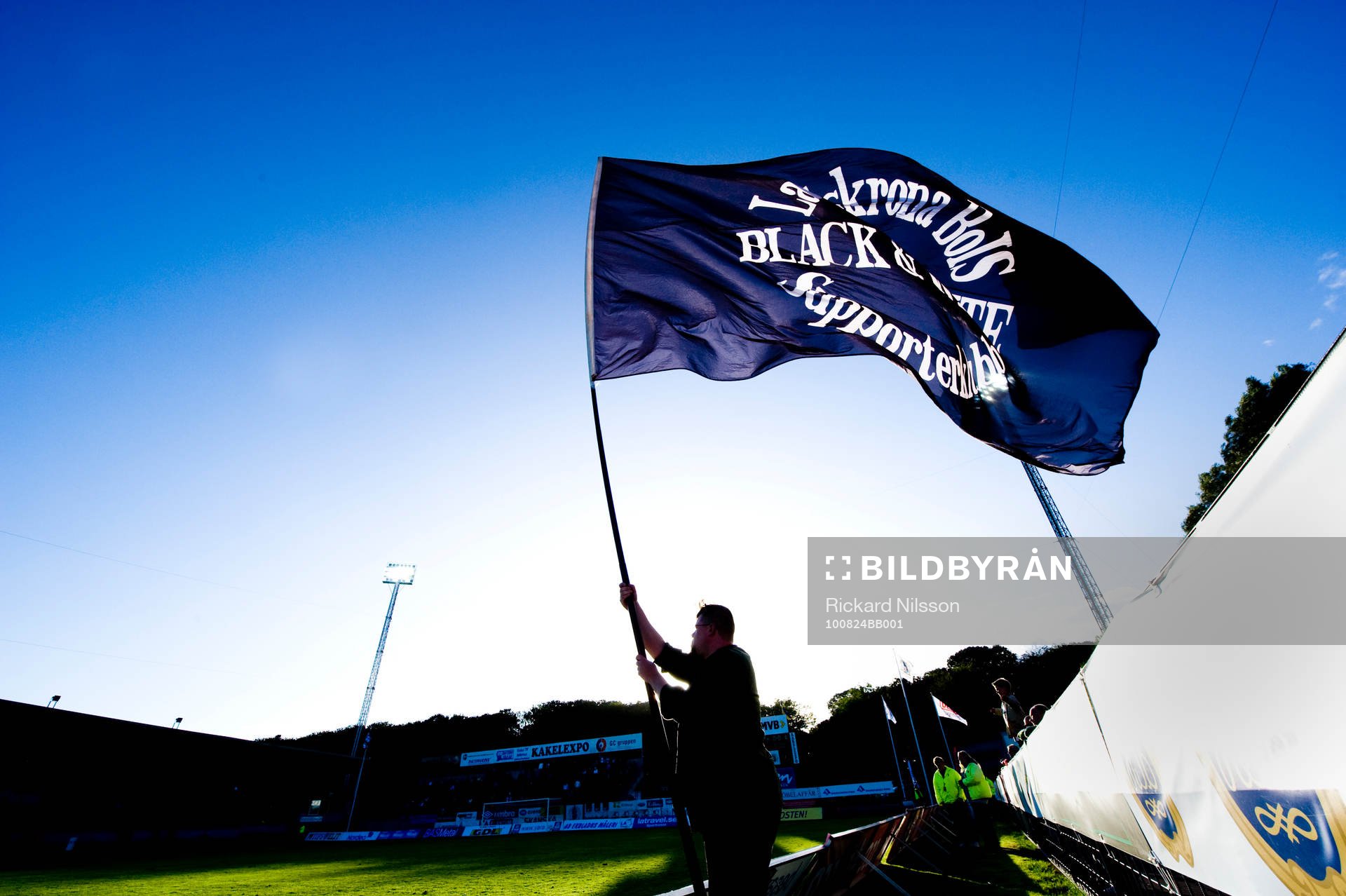 Flagga, tifo