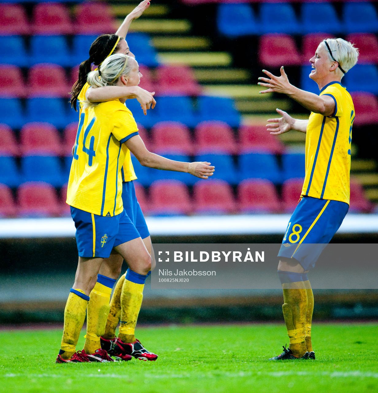 Lotta Schelin, Josefine Öqvist, Nilla Fischer, Sverige