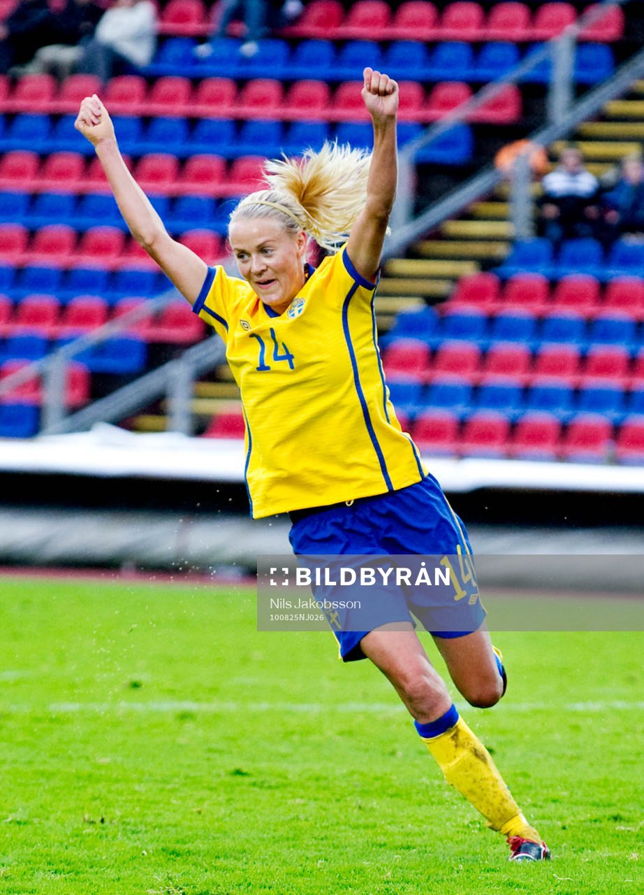 Josefine Öqvist, Sverige jubel