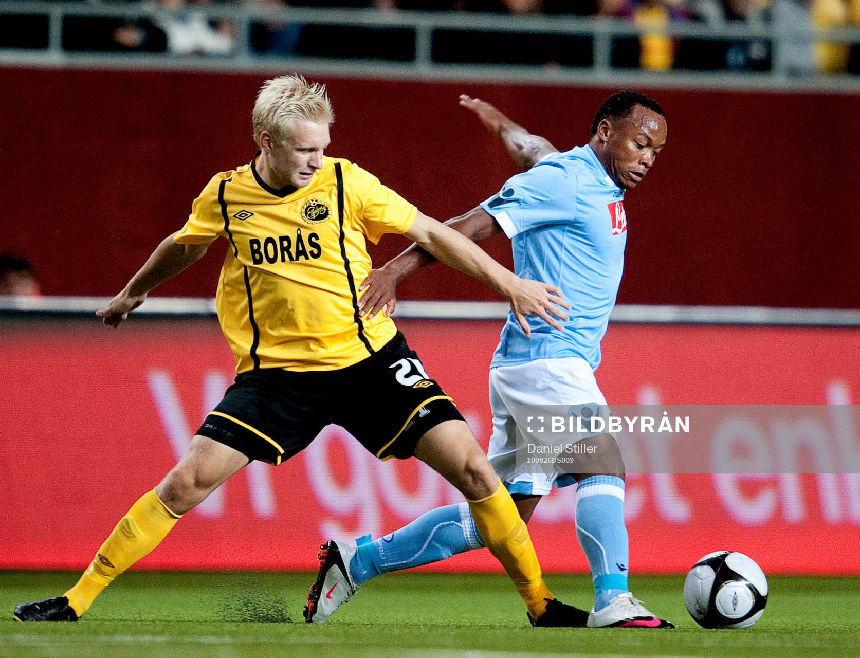 Gargano Walter Alesandro, Napoli, Johan Larsson, Elfsborg