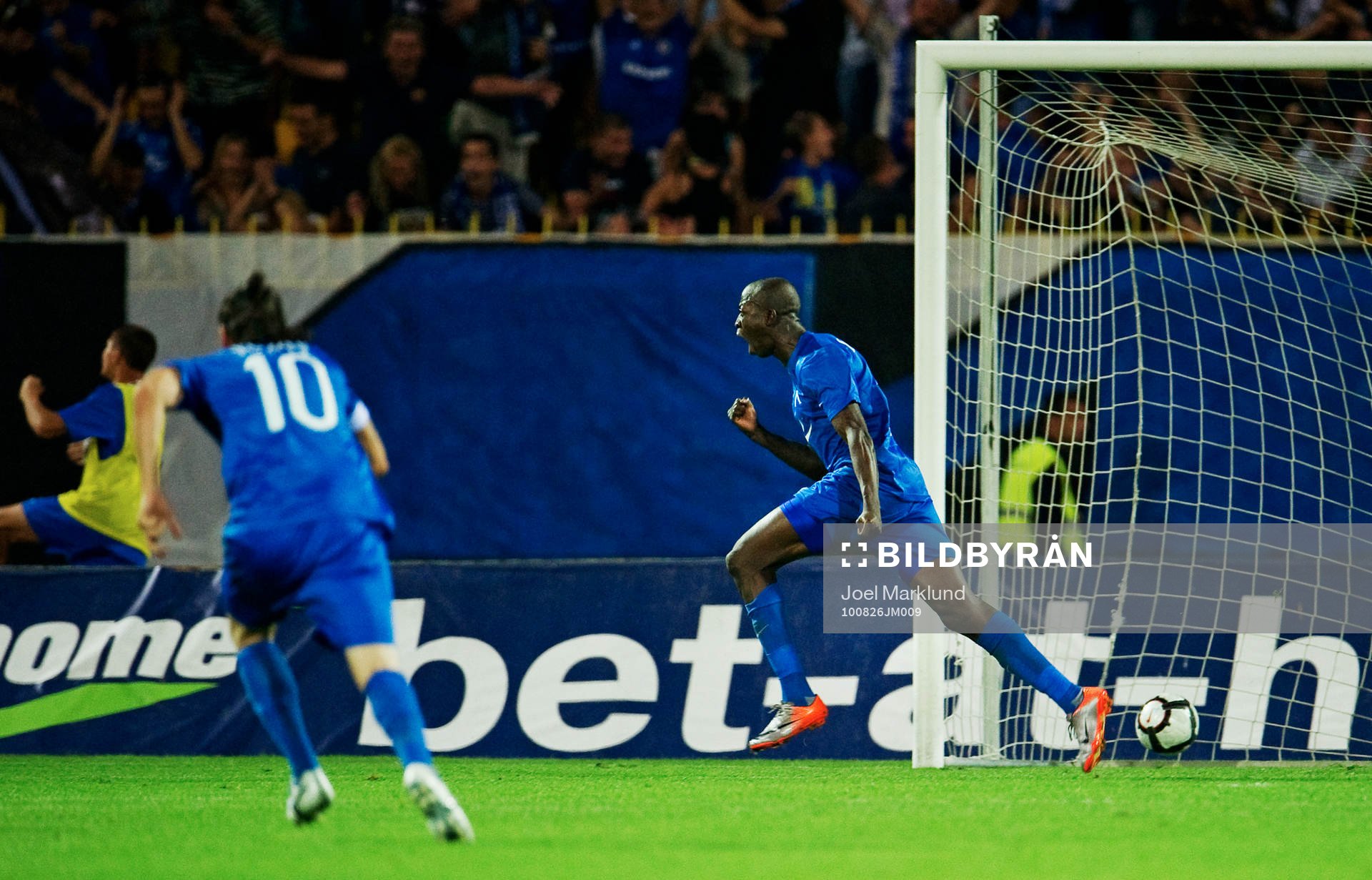 Garra Dembele, Levski, jubel