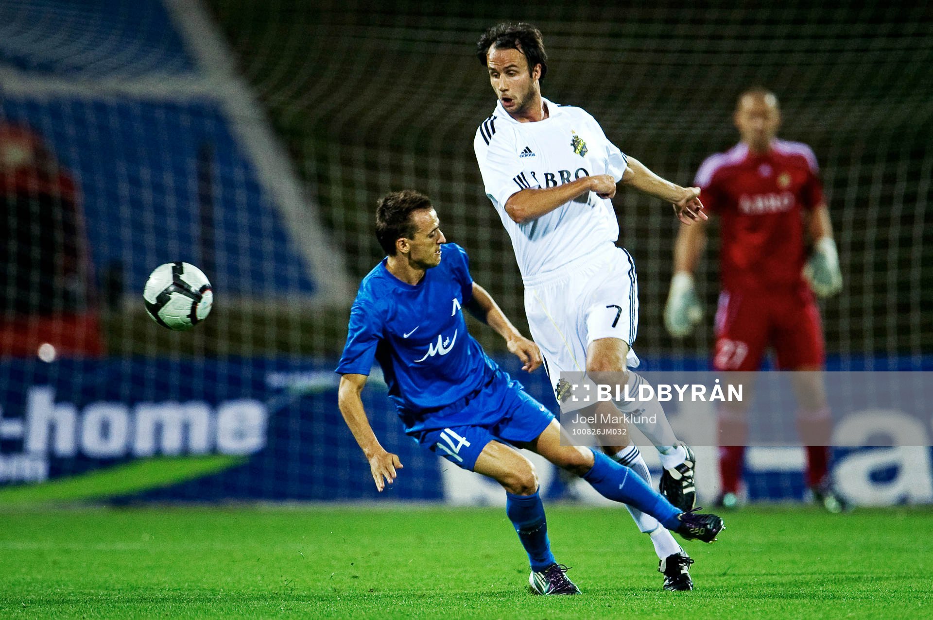 Veselin Minev, Levski, och Helgi Danielsson, AIK