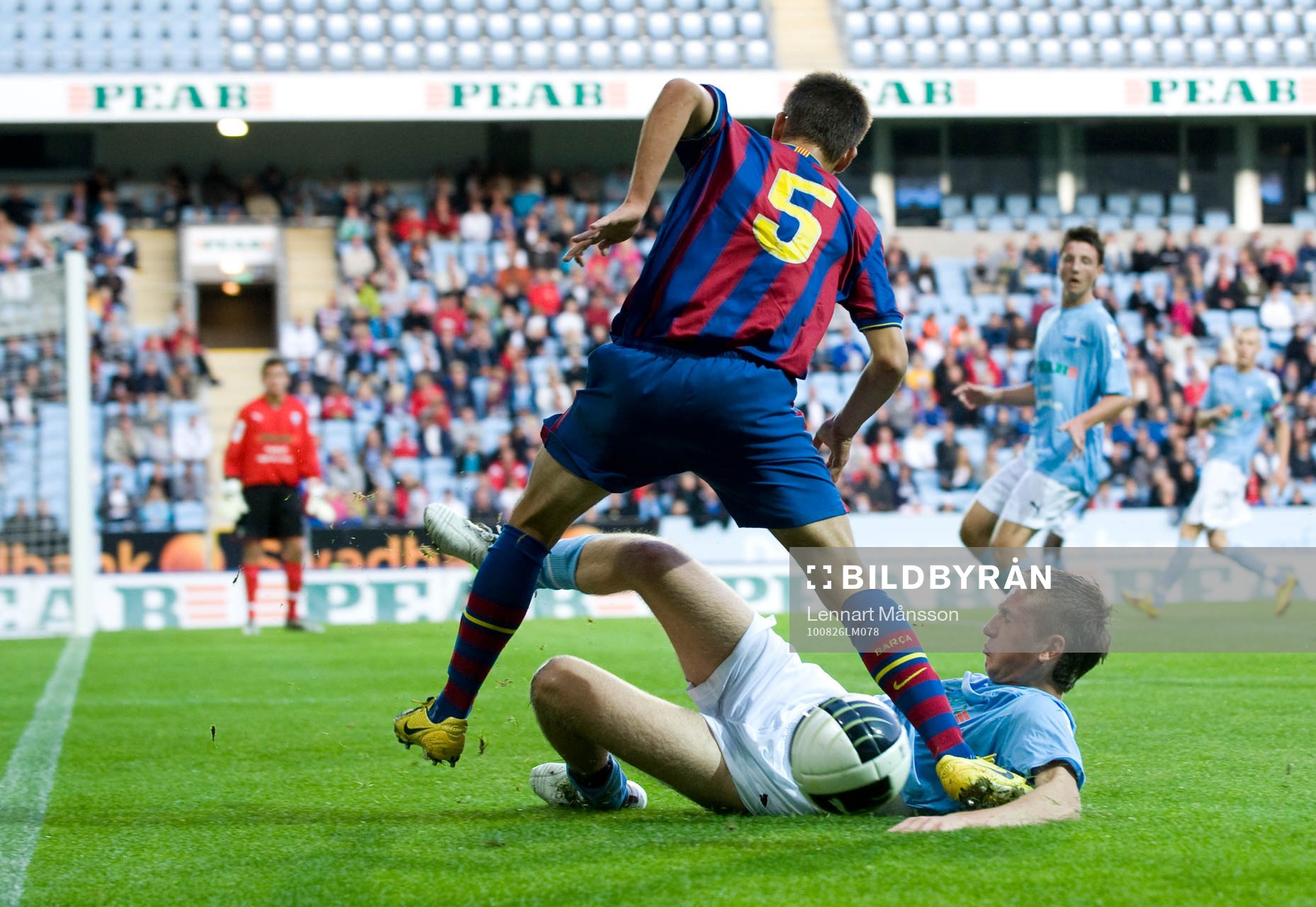 Josue Currais Prieto, Barcelona, har fintat ner en