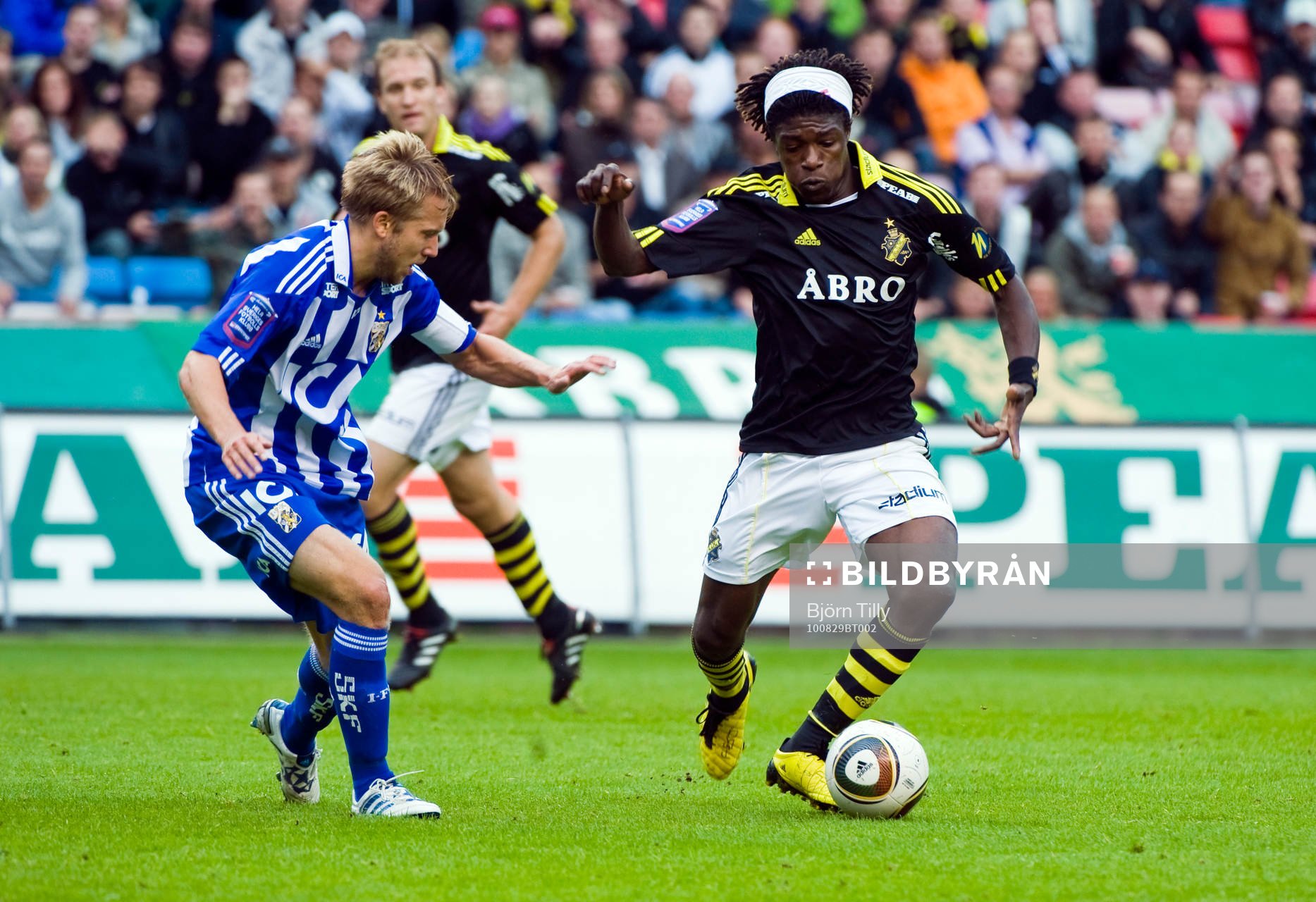 Adam Johansson, Göteborg och Mohamed Bangura, AIK