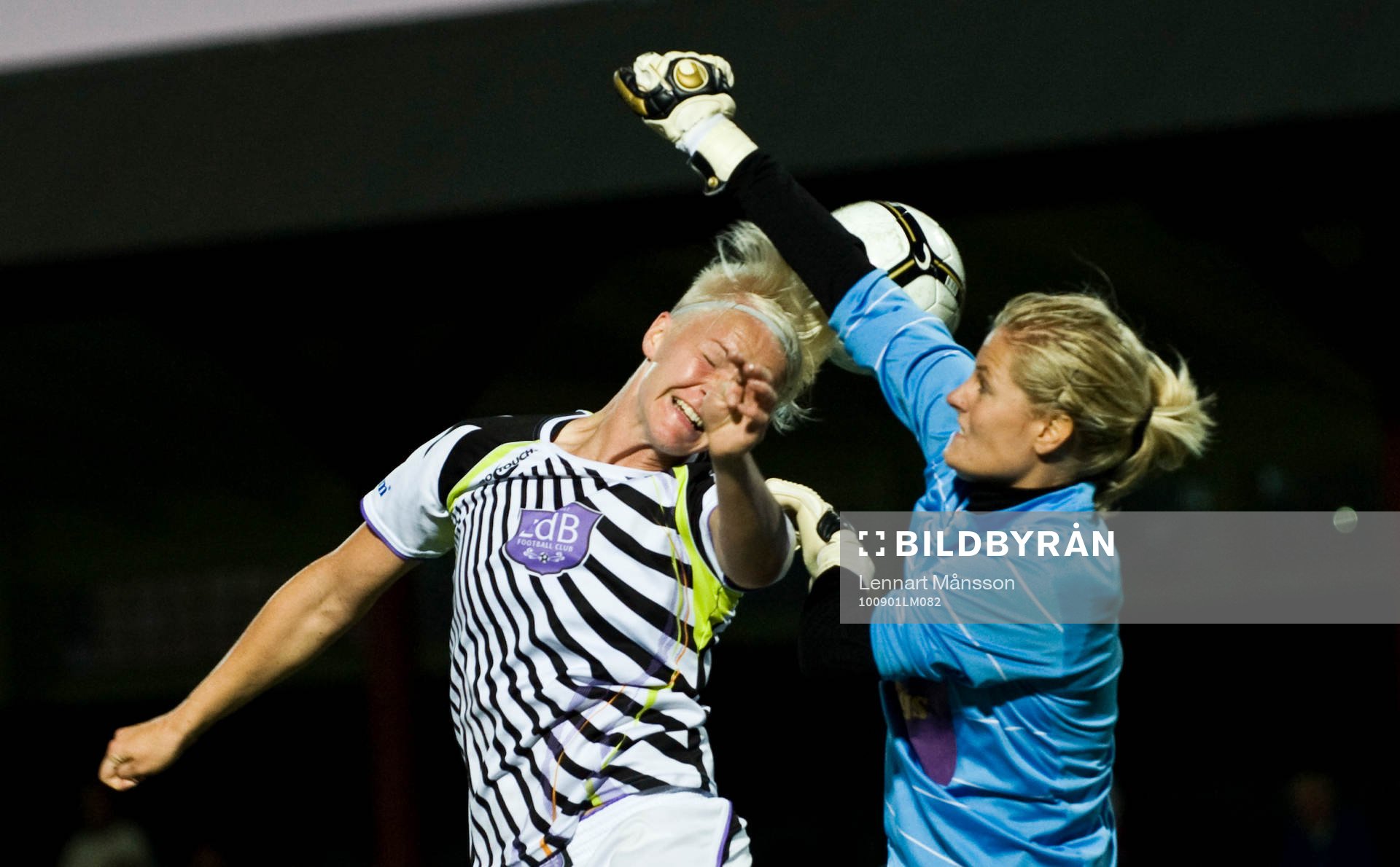 Nilla Fischer, Ldb, mot Sandra Wahldén, målvakt,