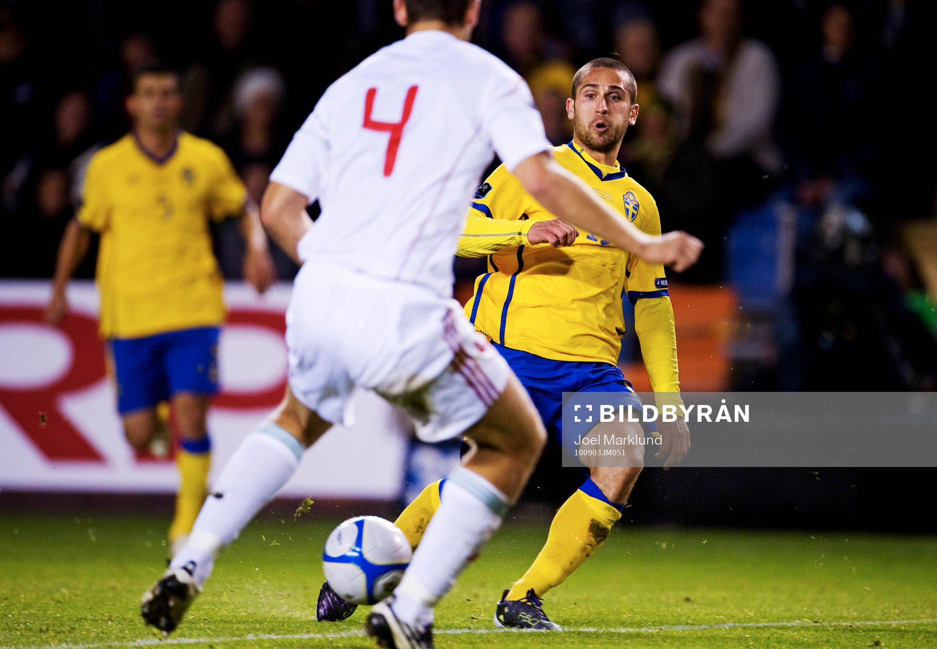 Emir Bajrami, Sverige