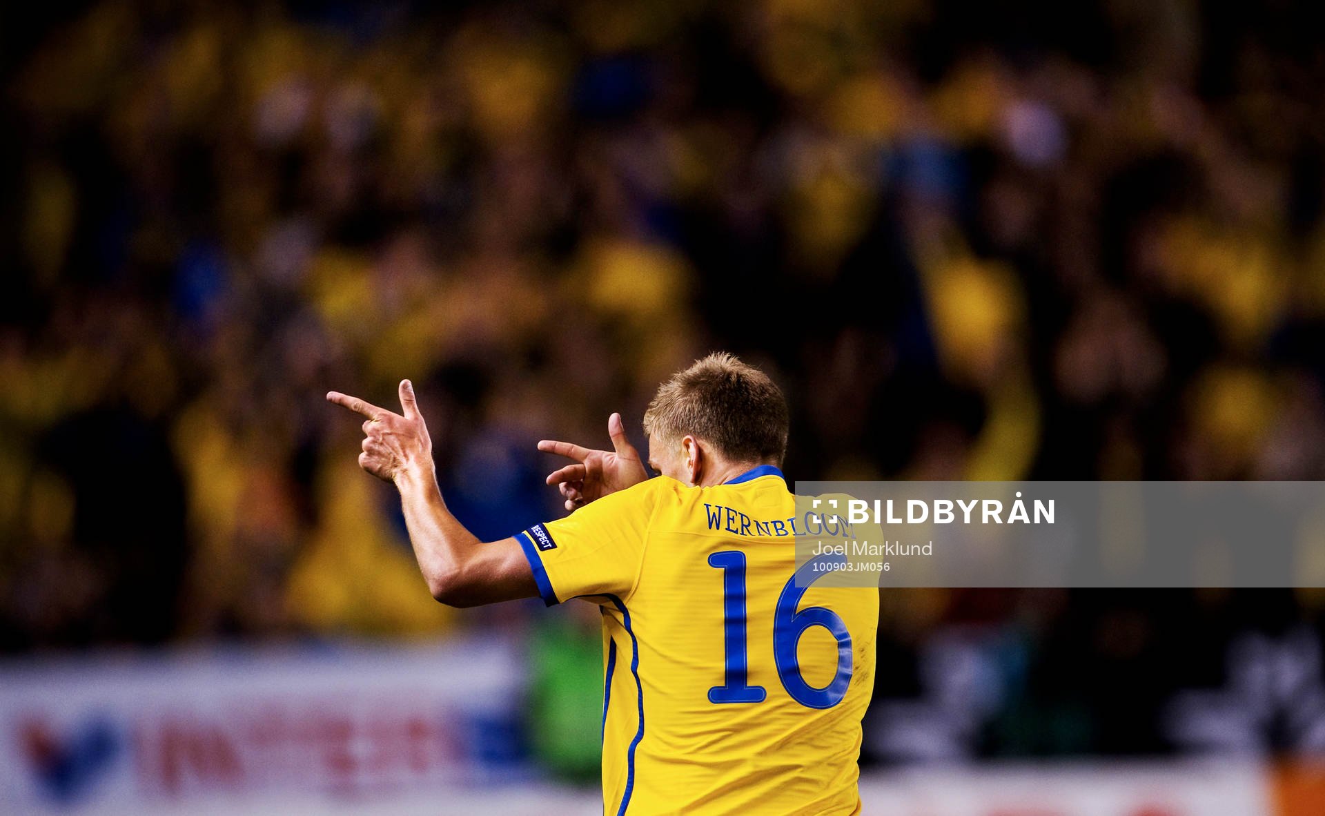 Pontus Wernbloom, Sverige, gör en målgest