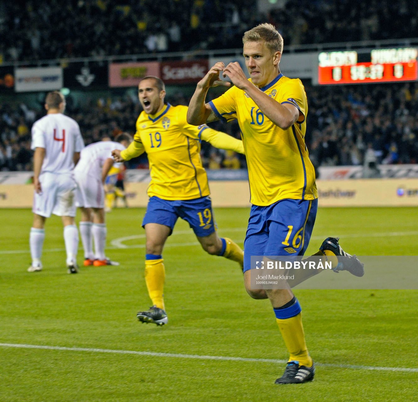  Pontus Wernbloom, Sverige jubel efter 1-0
