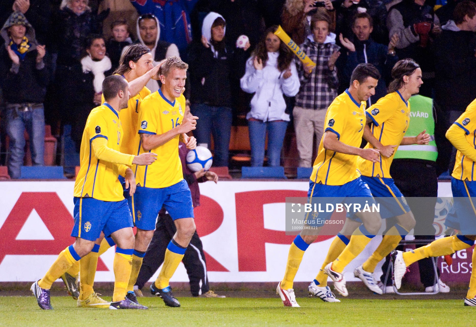 Pontus Wernbloom, Sverige  gratuleras