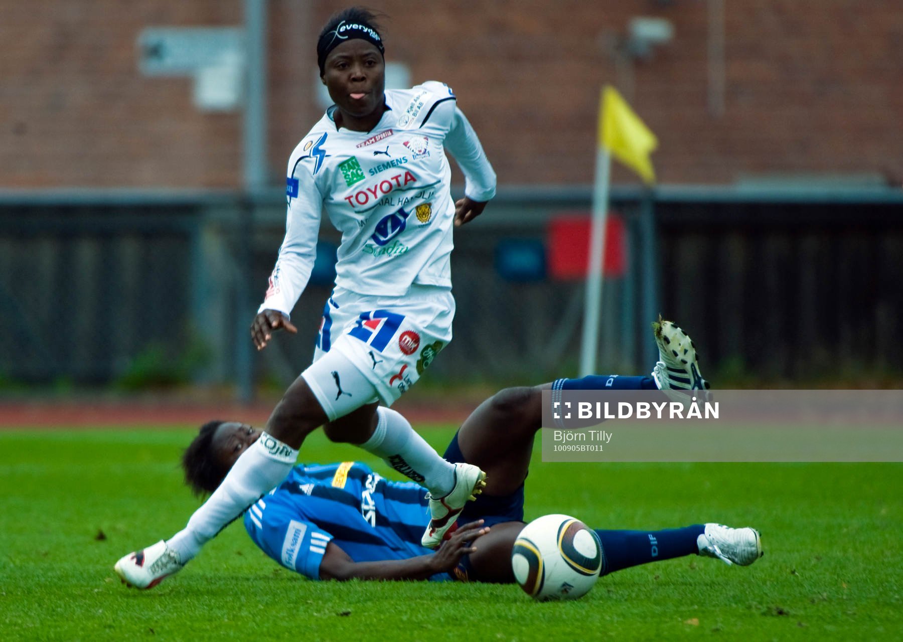  Faith Ikidi, Linköping och Sarah Michel, Djurgården.