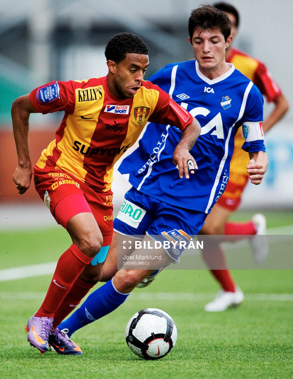  Yussuf Saleh, Syrianska, och Oliver Nedanovski, Öster.