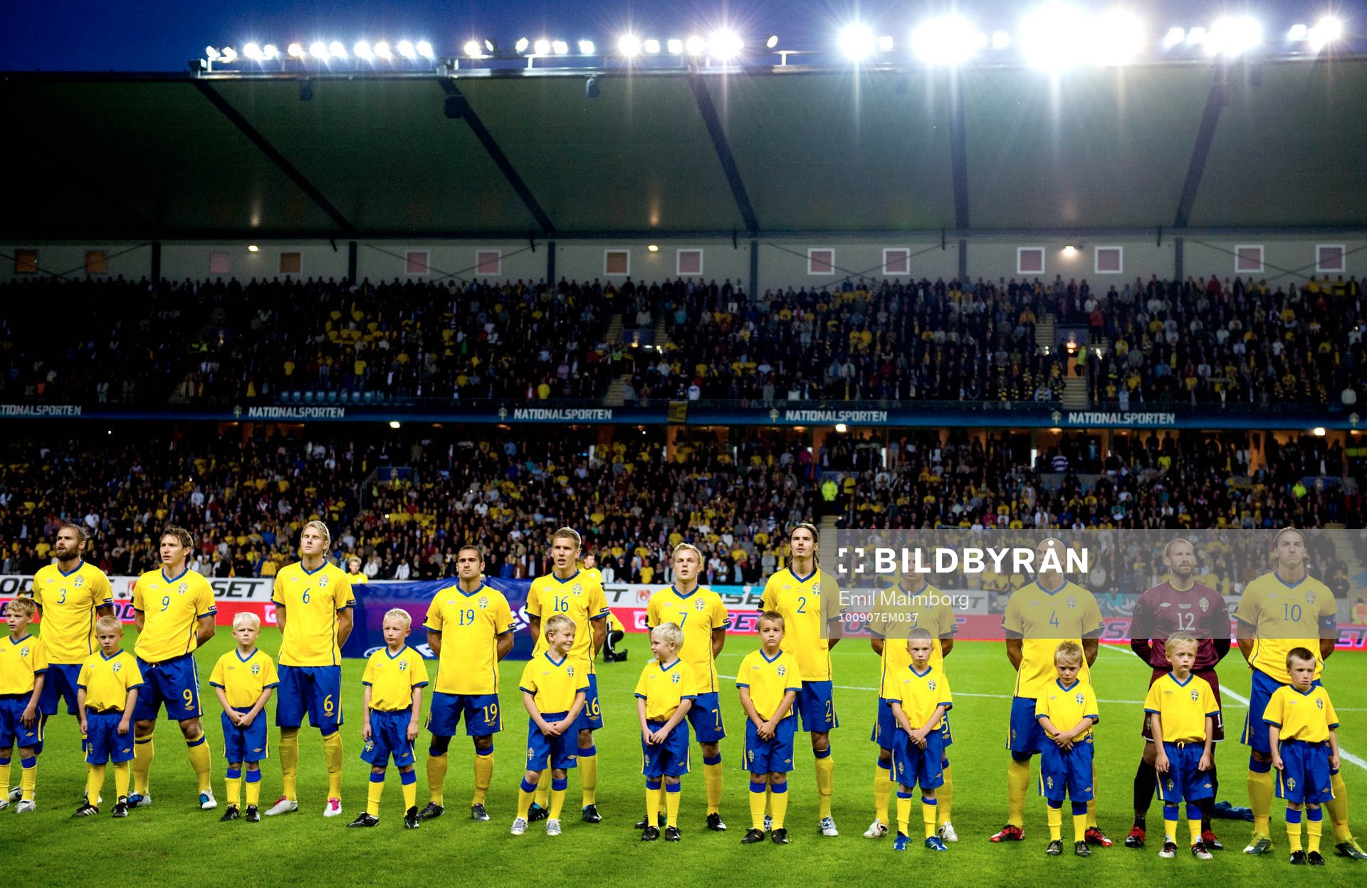 Line-up, startelva, knattar