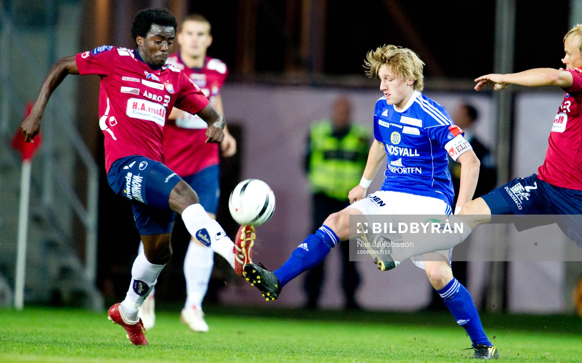 Valter Tomaz Jr, Örgryte, Emil Forsberg, Sundsvall