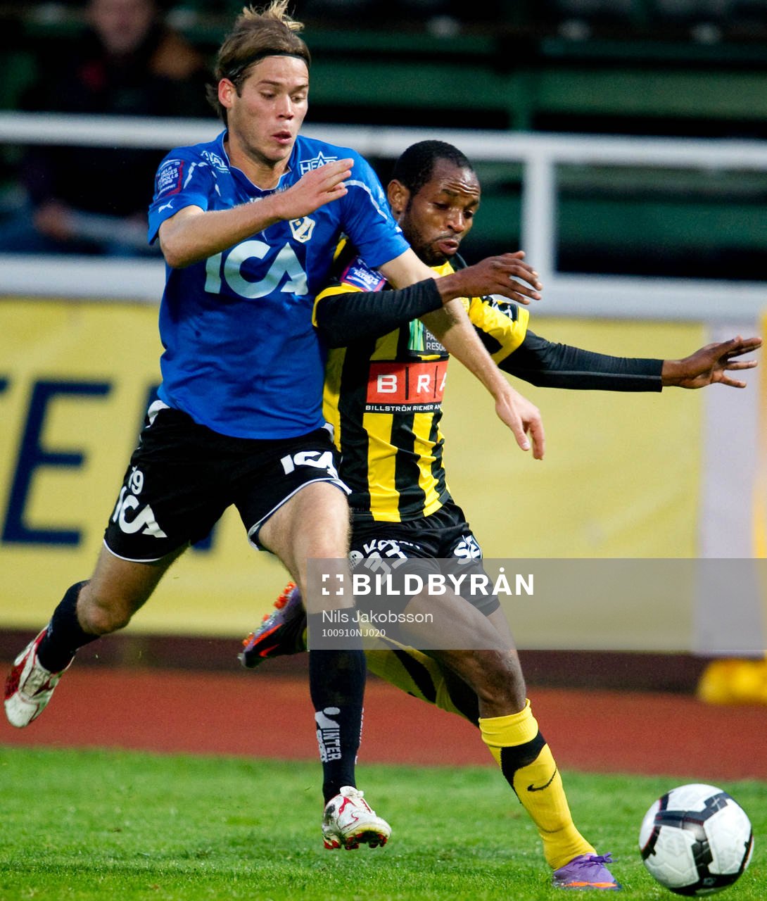 Emil Salomonsson, Halmstad, Rene Makondele, Häcken