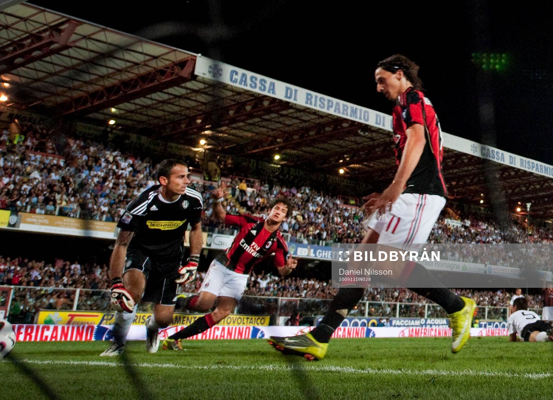 Pato gör mål för Milan och Zlatan Ibrahimovic hämtar ut