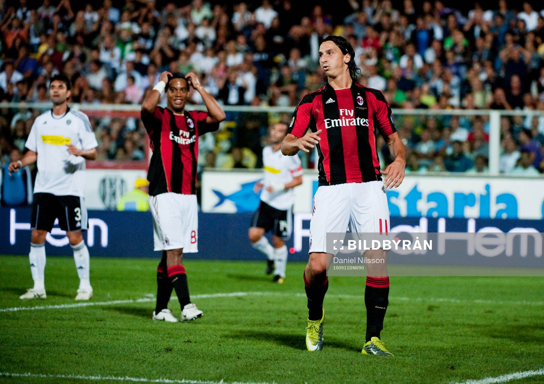 Zlatan Ibrahimovic, Milan och Ronaldinho, Milan