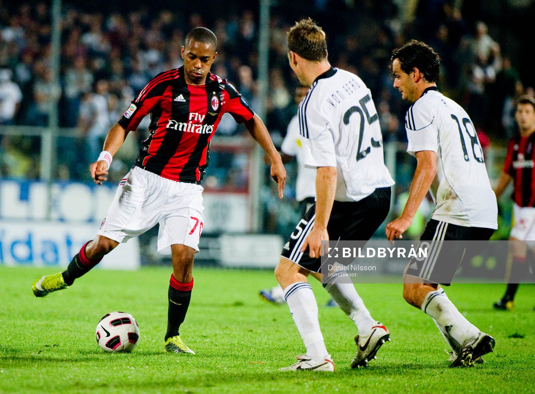 Robinho, Milan
